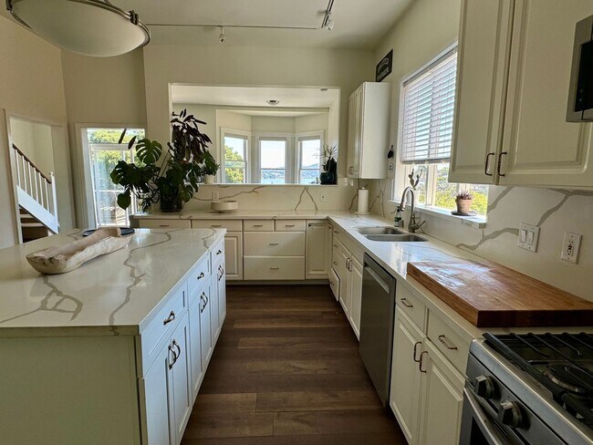 Photo - 3 Bedroom for Rent Sausalito