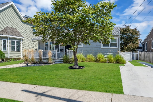 Photo - 213 E Syracuse Ave