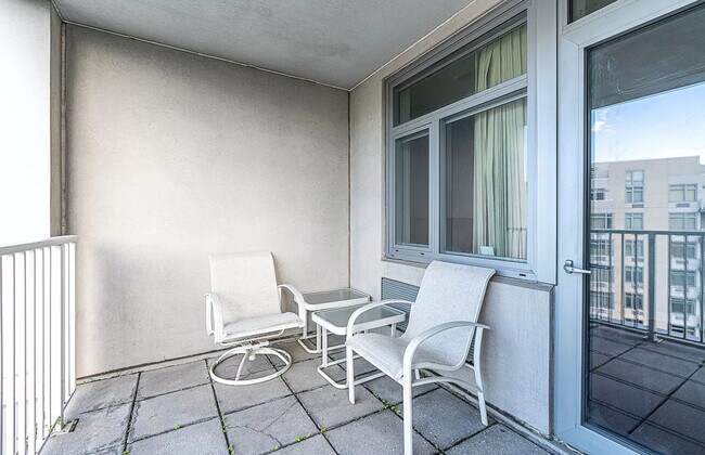 Photo - 40- 22-22 College Point Blvd