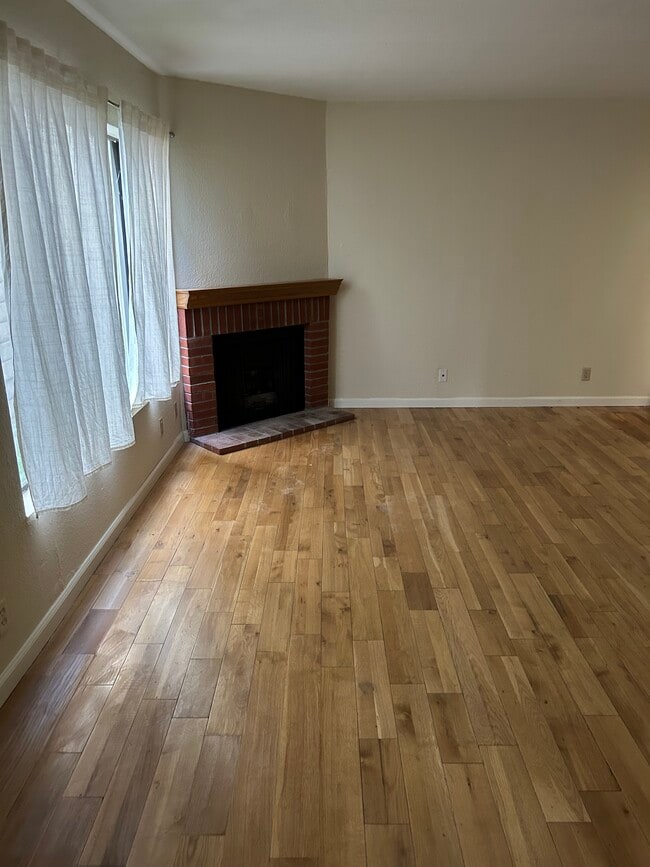 4455 Vista del Monte Ave Unit 5