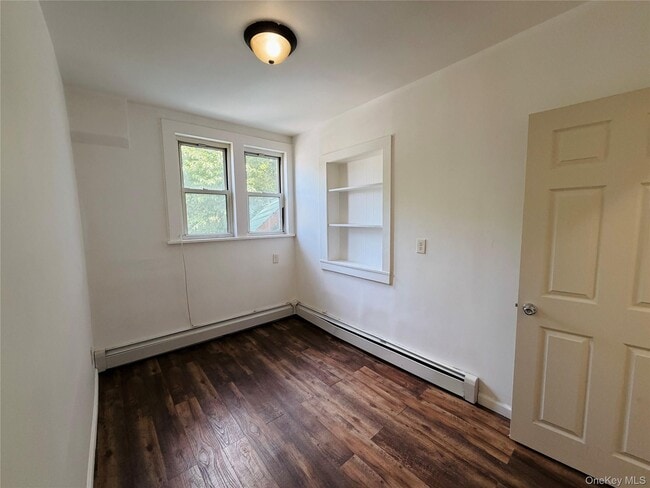 Photo - 125 Wickham Ave Unit 3B