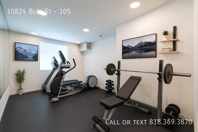 Photo - 10824 Blix St Unit 105
