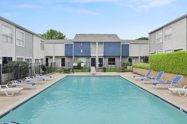 Sonoma Apartments