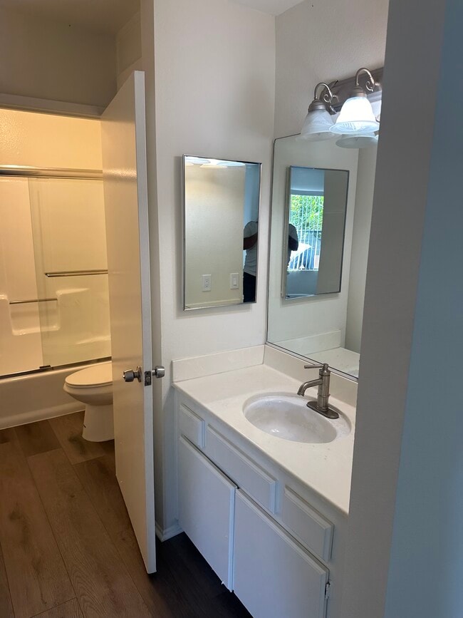 2 habitaciones/ 2 baños - Ben Apartments