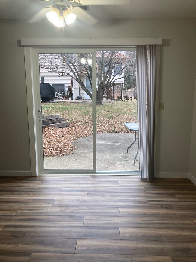 Photo - 323 Allan Ave Unit 2