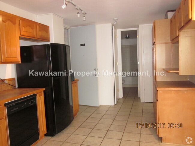 Building Photo - Nicely Renovated, 11th Floor, Sunny Corner... Unit 1108 Rental