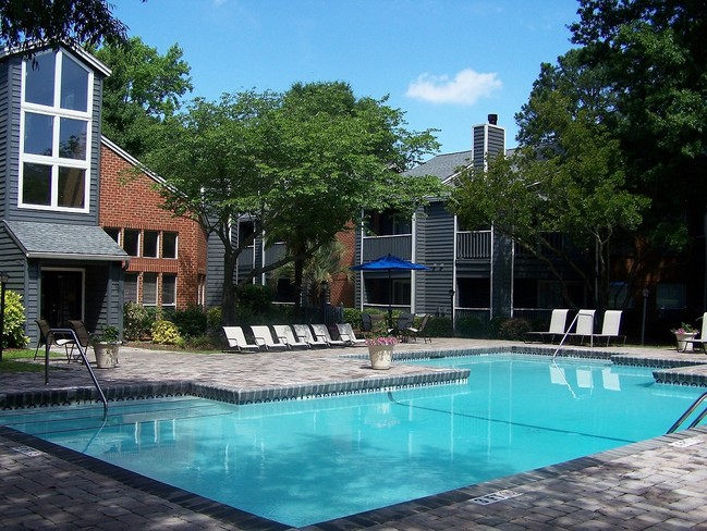 The Hollows Pool - The Hollows Apartments