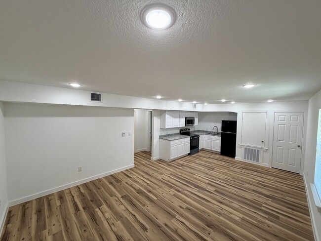 Photo - 2703 Observation Dr