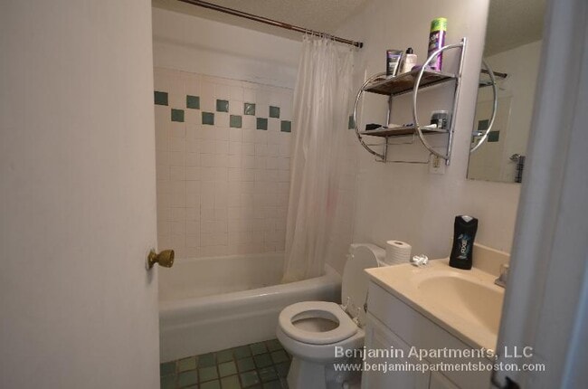 Photo - 61 S Huntington Ave Unit 303