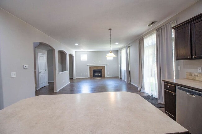 Photo - A BEND HOME FOR PEOPLE AND PETS!