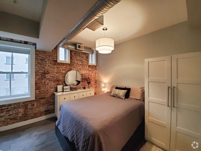 Building Photo - Luxury Loft + Carriage House and Rooftop i...