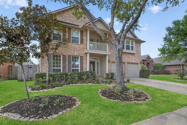 Photo - 3031 Reindeer Run