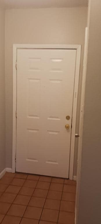 Photo - 6954 Trout St