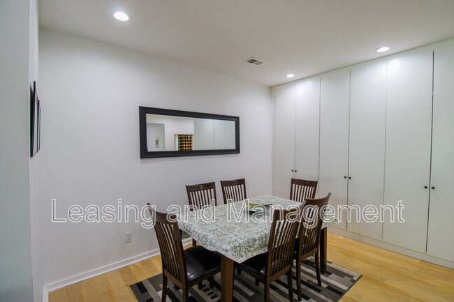 Photo - 40 H St