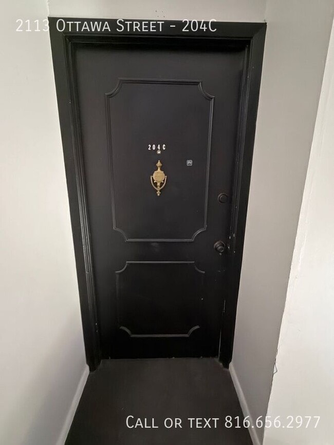 Photo - 2113 Ottawa St Unit 204C