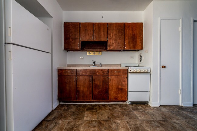 Photo - 5018 W Jackson Blvd