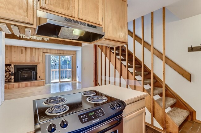Photo - End Unit Townhome with 2 Beds, an Office and Southern Exposure