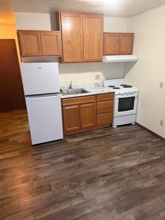 Photo - 454 W Dayton St Unidad 115