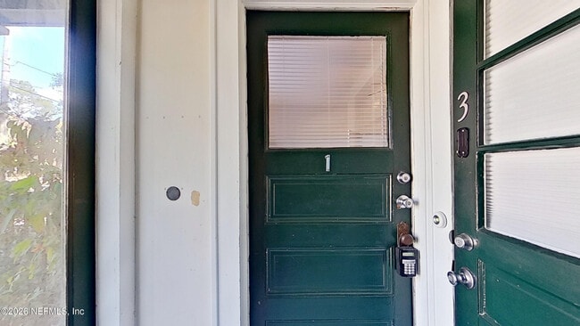 Photo - 2210 Myra St Unit 1