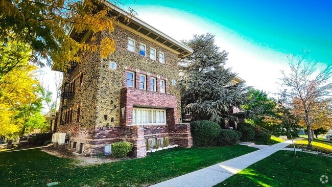 Building Photo - 1 Bedroom 1 bath Condo in Historic SLC bui... Unit 17
