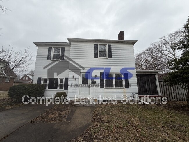 Building Photo - 2116 Poplar St