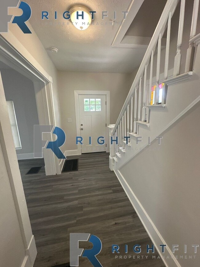 Photo - Newly Renovated Home in Middletown!