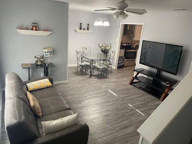 Photo - 1807 Treehouse Trail