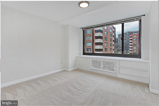 1021 Arlington Blvd Unit 918
