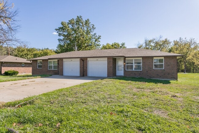 Photo - 2502-2502 E Morris Dr Unidad 2500 E Morris Dr