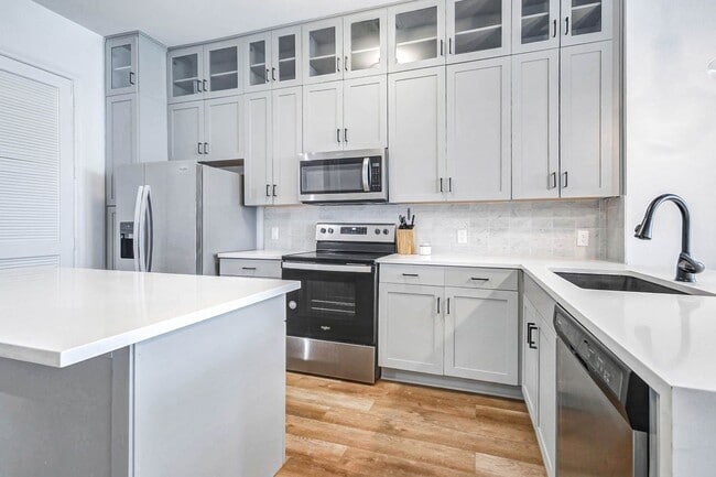 Photo - 1508 Blodgett St