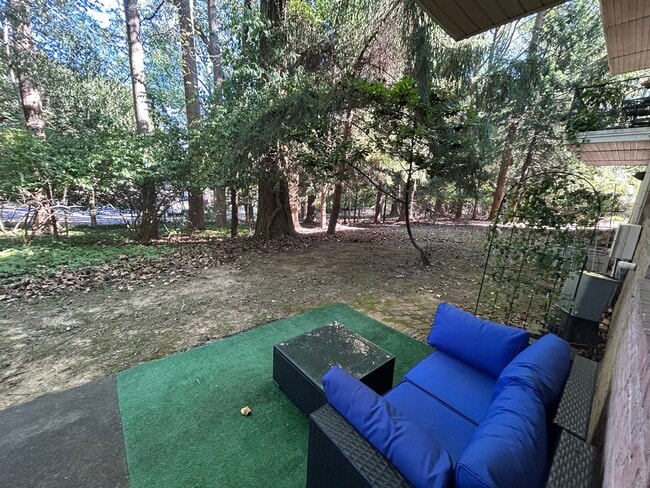 Photo - 10506 Weymouth St Unit #2