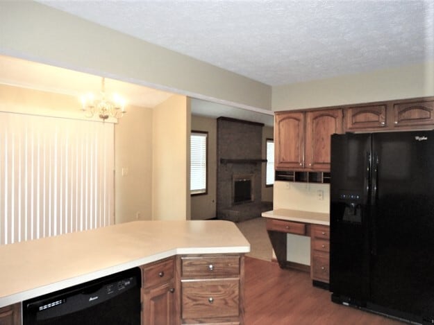 Photo - 373 Winterset Dr