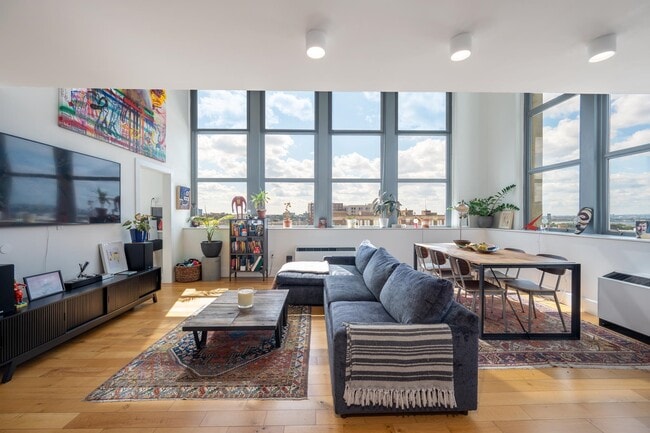 Building Photo - 50 Dey St Unit 629