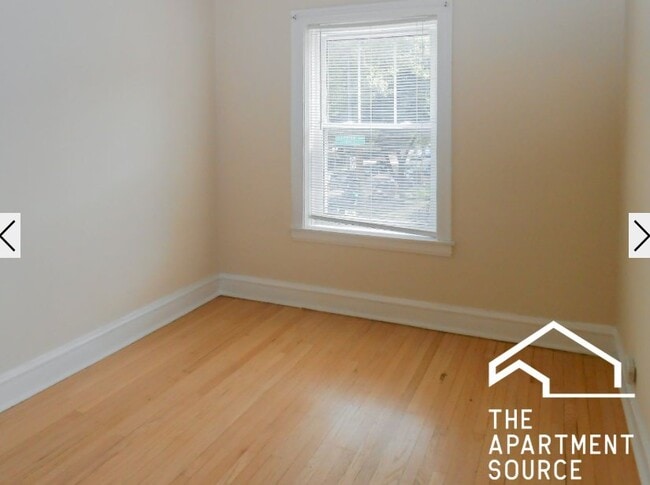 Photo - 2202 W Foster Ave Unit 2