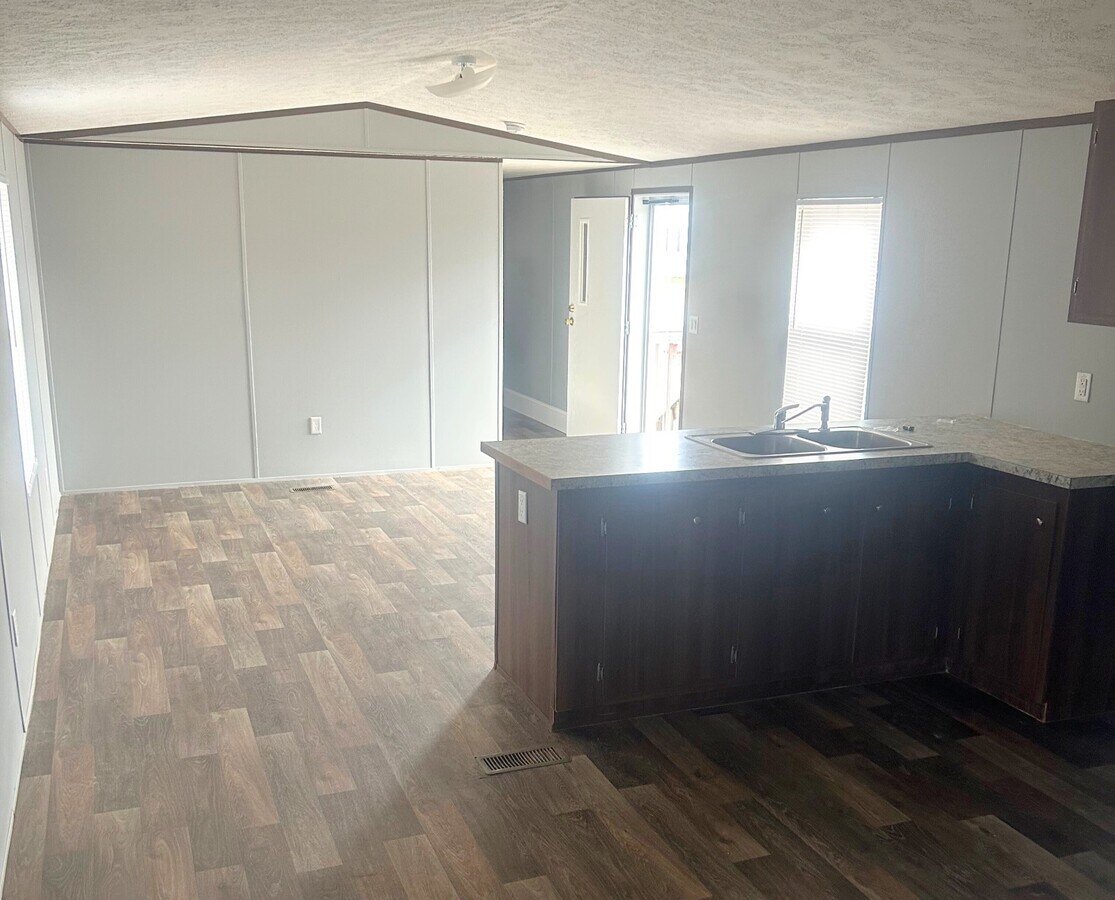 Photo - 429 Milan Ave