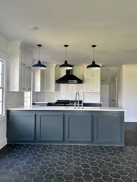 Photo - 681 Davis Lake Rd