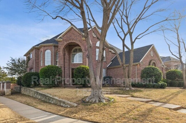 Photo - 5004 Seville Ln