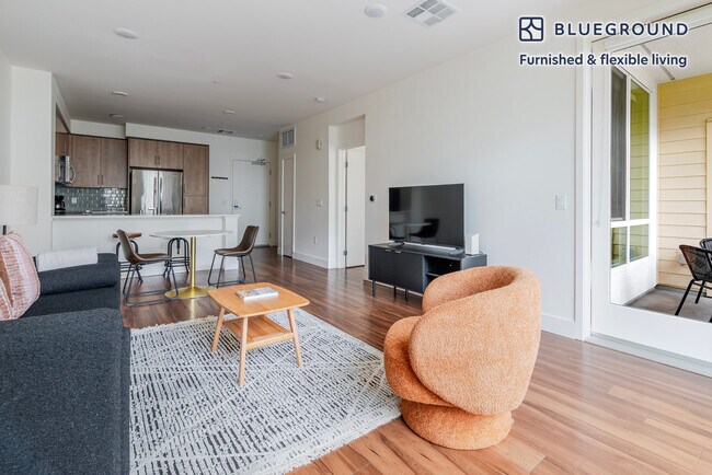 388 E Evelyn Ave Unit GO FL3-ID2087