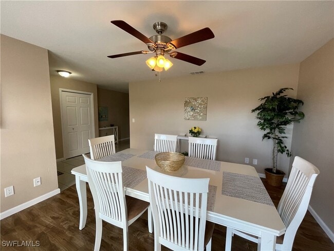 Building Photo - 563 99th Ave N