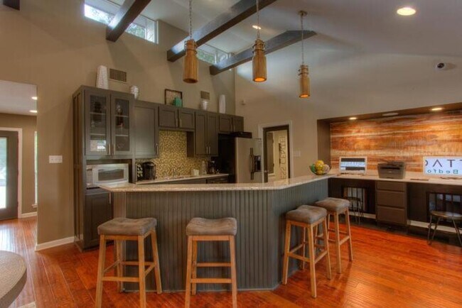 Photo - 2000 Park Pl Blvd Unidad b3