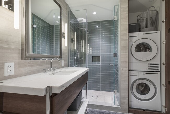 Photo - 430 Stuart St Unit 1606