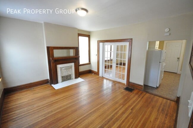 Photo - 396 E Northwood Ave