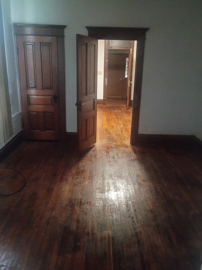 Photo - 756 3rd St