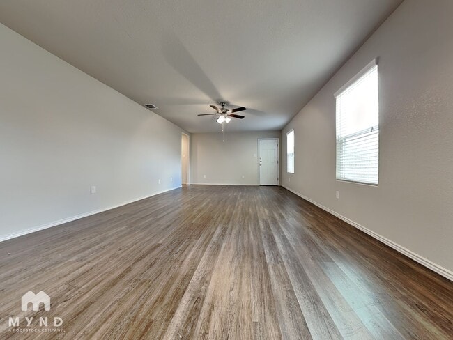 Photo - 9421 Apple Ridge Ln