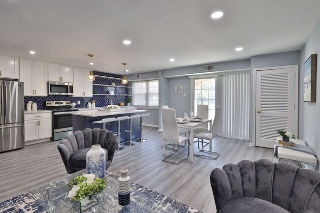 Concepto abierto - Dogwood Gardens Apartments