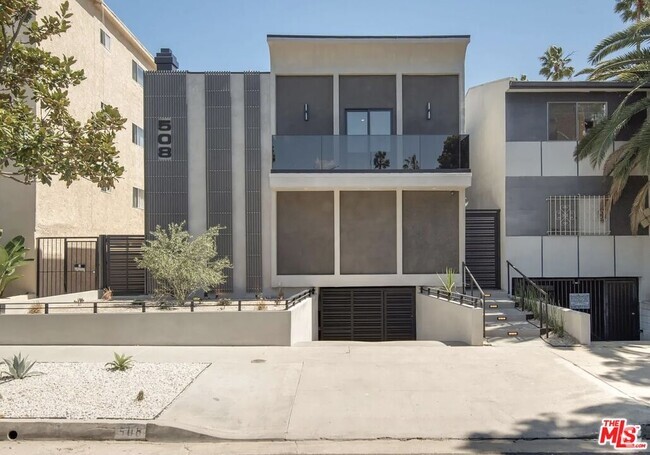 Building Photo - 508 Kings Rd Unit 3 Rental