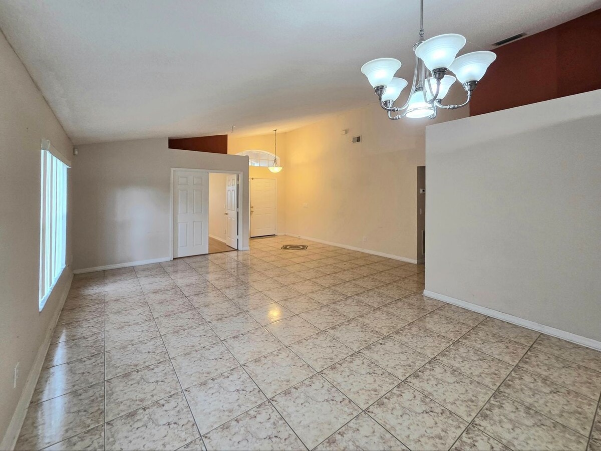 Photo - 13912 Valleybrooke Ln