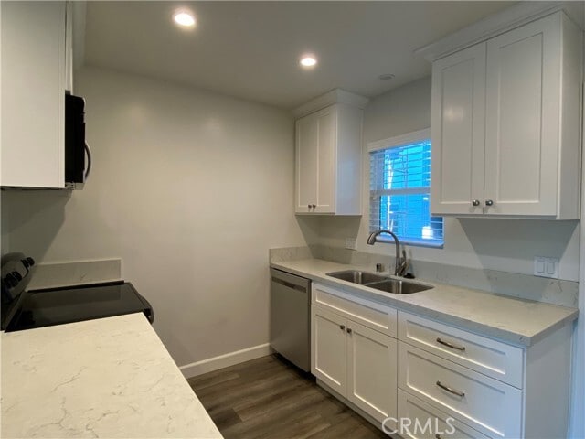 Photo - 665 W 34th St Unit 3