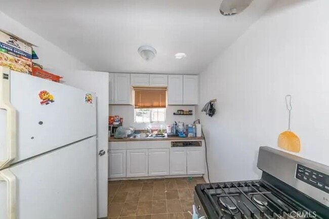 Photo - 17855 Arrow Blvd