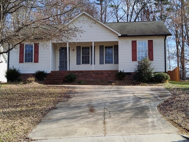 Photo - 1217 Moss Acres Ct House